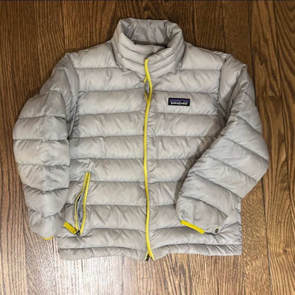 Patagonia down sweater puffer jacket